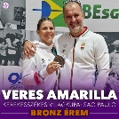 BRONZÉREM VERES AMARILLA NYAKÁBAN
