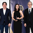 KITÜNTETÉST KAPOTT KÁKOSY OLÍVIA