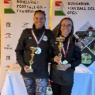 LILA-FEHÉR LETT A DOBOGÓ